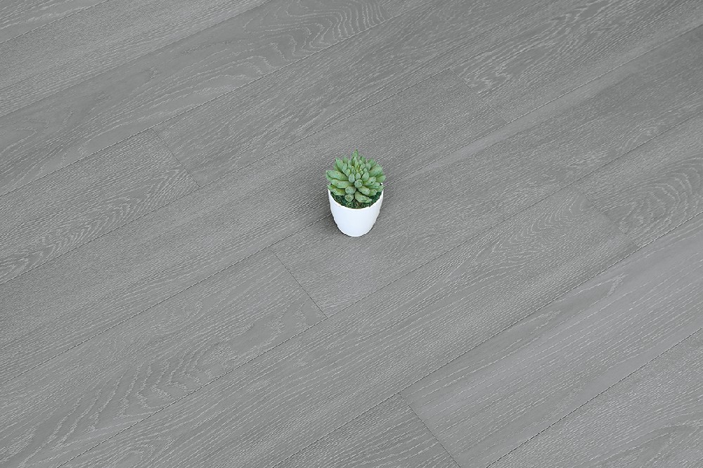 铺设地板时需要注意哪些问题